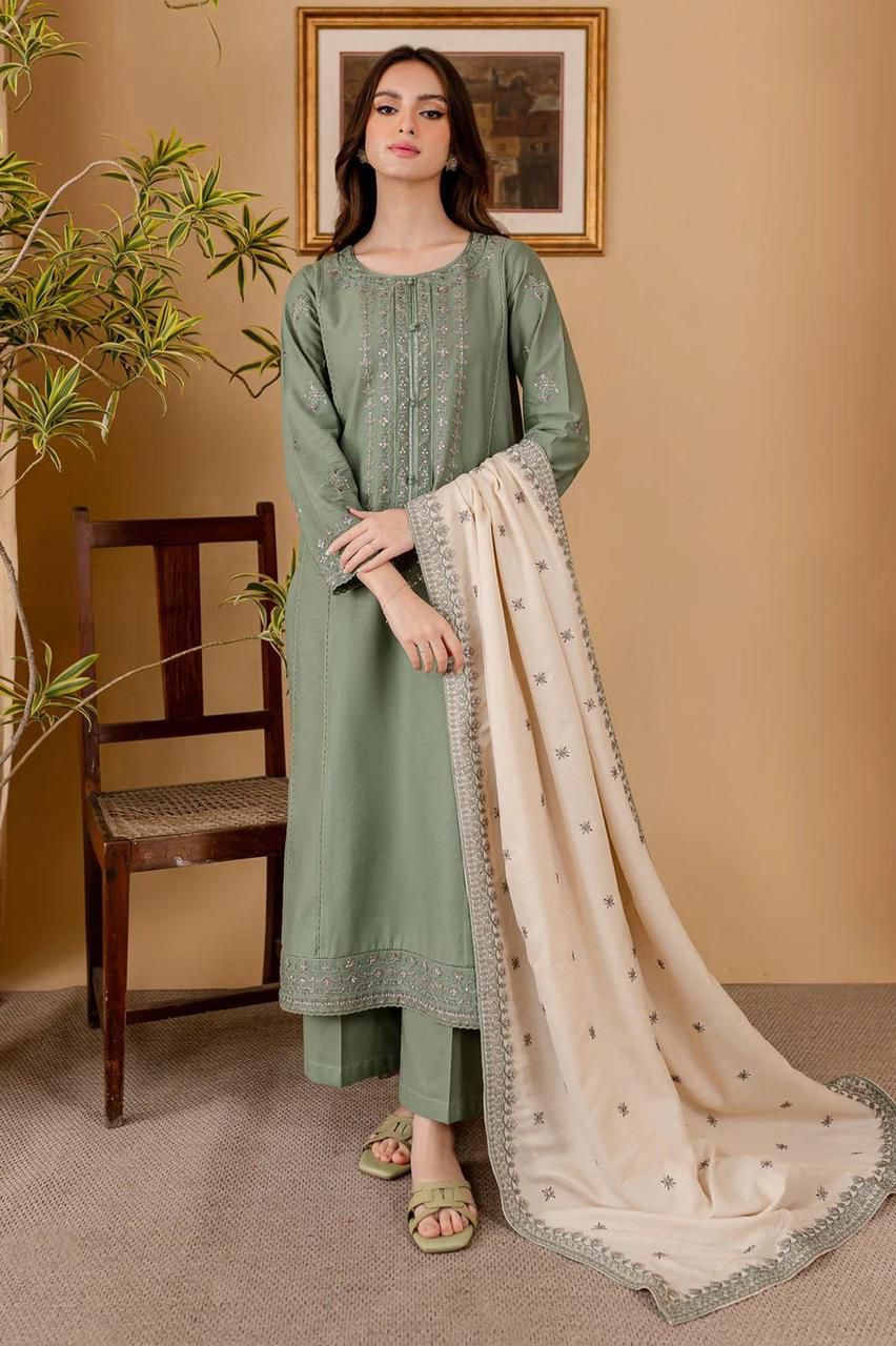 Woman green traditional dress with dupatta and trouser
